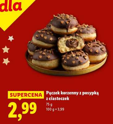 Pączek korzenny z posypką z ciasteczek