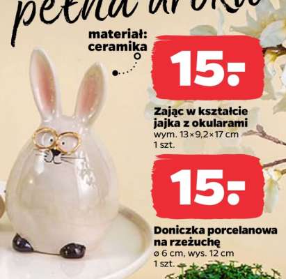 Zając w kształcie jajka z okularami