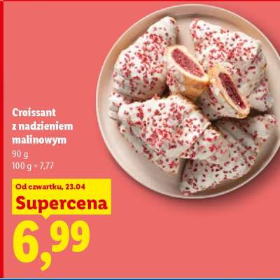 Croissant z nadzieniem malinowym