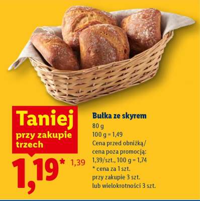 Bułka ze skyrem