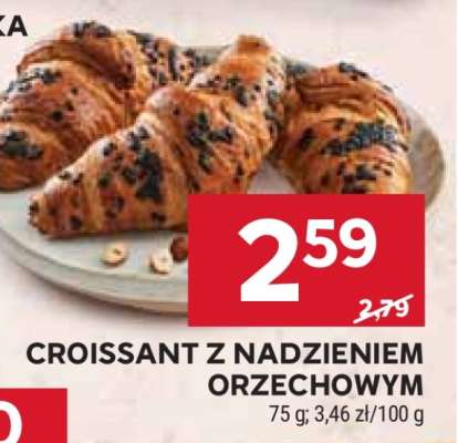 Croissant z nadzieniem orzechowym