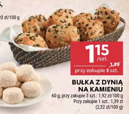 Bułka z dynią na kamieniu