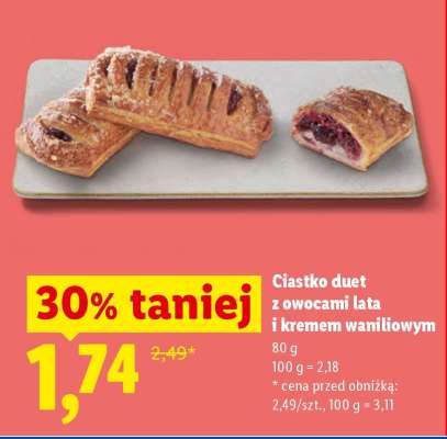 Ciastko duet z owocami lata i kremem waniliowym