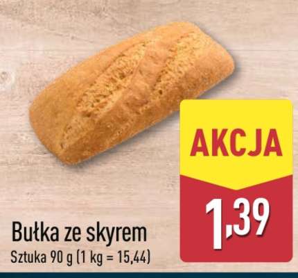 Bułka ze skyrem